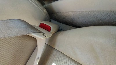03-07 Cts Passenger Right Front Seat Belt Buckle Receiver Oem Neutral 702