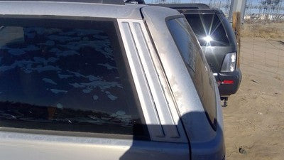 1994 Jeep Grand Cherokee Driver Left Rear Moulding On Quarter Panel Oem Silver
