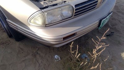 1992-1998 Olds Eighty Eight Front Bumper Cover Assembly Oem Gold 25660652