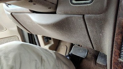 2000-2003 Ford Windstar Lower Dash Under Column Knee Bolster Trim Panel Oem Tan