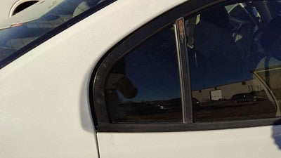 01-06 Elantra Passenger Right Rear Vent Window Back Door Glass With Frame