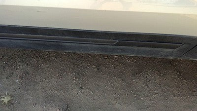 2016-2017 Ford Explorer Passenger Right Front Moulding From Door Oem Trim Strip