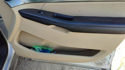 16 17 Explorer Passenger Right Front Inside Door Trim Panel wh Switches Camel 7L