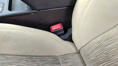 2011-15 Hyundai Sonata Driver Left Front Seat Belt Buckle Receiver Oem Camel Yda