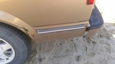 1995 Chevy Astro Driver Left Rear Moulding On Quarter Panel Oem Brown