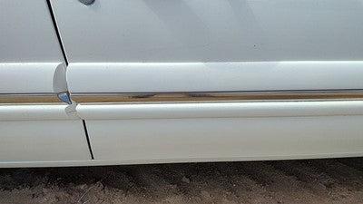 1998 Buick Lesabre Passenger Right Front Moulding From Door Oem Trim Strip White