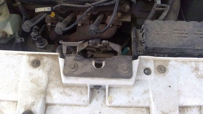 1996-1999 Ford Taurus Hood Latch Assembly With Bracket Oem F6dz16138ba