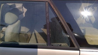 1992-1995 Saturn Sw2 Driver Left Rear Vent Window Back Door Glass With Frame Oem