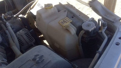 04-08 Dodge Ram 1500 Windshield Washer Fluid Reservoir With Pump Tank 5.7L Hemi