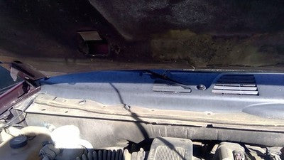2006 Trail Blazer Windshield Wiper Cowl Vent Trim Panel Oem Grille