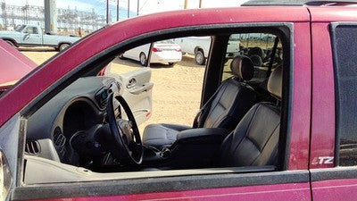 2002-09 Chevy Trail Blazer Driver Left Front Side Window Door Glass Oem 25930347
