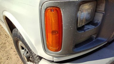 96-02 Van 2500 Passenger Right Front Turn Signal Light Lamp Fender Mounted