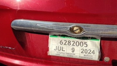 01-07 Town & Country Rear Lift Gate Handle Release License Plate Light Oem