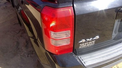 2008-2017 Jeep Patriot Driver Left Tail Light Brake Lamp Oem Rear 5160365Ag