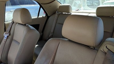 2005 Cadillac Cts Pair Of Front Headrests Oem Left Right Set Seat