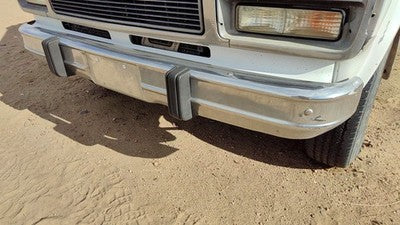 1992-1996 Gmc Van 3500 Front Bumper With Brackets Assembly Oem 15645294