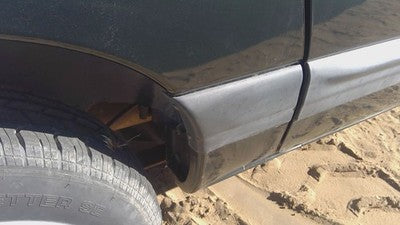 2000 Chrysler Voyager Passenger Right Rear Moulding On Quarter Panel Oem