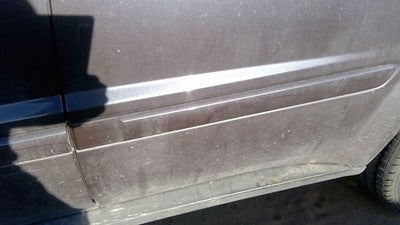 06-09 Torrent Driver Left Rear Moulding From Door Back Trim Granite Gray 44U