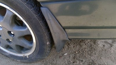1991 Mitsubishi Galant Vr-4 Driver Left Rear Mud Flap Rock Guard Shield Back Awd