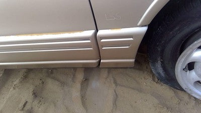 1994 Olds Eighty Eight Passenger Right Moulding From Fender Oem Trim Strip Gold