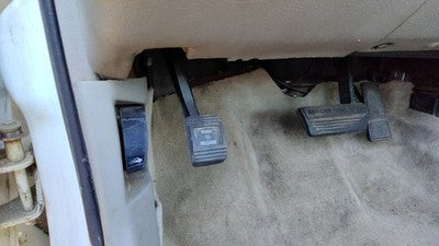 1994 Pontiac Bonneville Parking Brake Pedal Assembly Oem Complete Emergency Unit