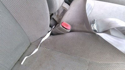 1998 Ford Taurus Passenger Right Front Seat Belt Buckle Receiver Oem Gray