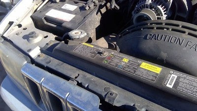 93-98 Jeep Grand Cherokee Top Plastic Cover Above Radiator Support Upper Shield