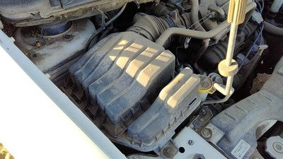 2001-07 Grand Caravan Complete Air Intake Filter Box Housing With Tube Oem 3.3L