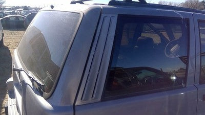 1994 Jeep Grand Cherokee Passenger Right Rear Moulding On Quarter Panel Silver