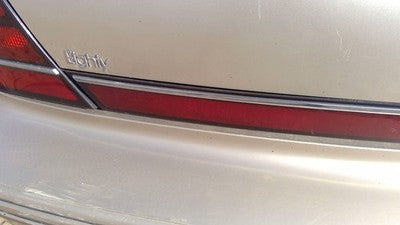 1992-1998 Olds Eighty Eight Passenger Right Tail Light Oem Brake Lamp Rear