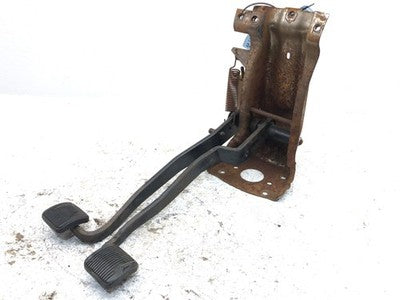1989 Jeep Wrangler Yj Complete Clutch And Brake Pedal Assembly Oem