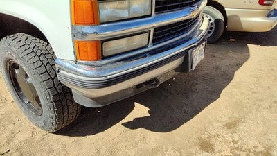 1988-1999 Chevy Silverado 1500 Front Bumper With Brackets Assembly Oem 15574111