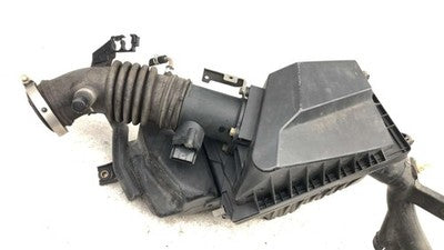 02-06 Sentra Complete Air Intake Cleaner Filter Box Housing With Tube Oem 1.8L