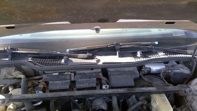 1994 Olds Eighty Eight Windshield Wiper Cowl Vent Trim Panel Oem Grille