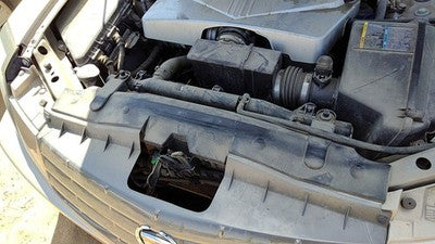 2003-2007 Cadillac Cts Top Plastic Cover Above Radiator Support Sight Shield Oem