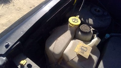 2007-2017 Jeep Patriot Windshield Washer Fluid Reservoir With Pump Wiper Tank