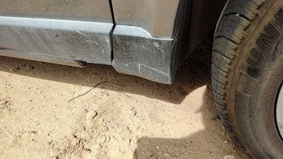 2004 Vw Passat Passenger Right Moulding From Fender Oem Trim Strip Silver