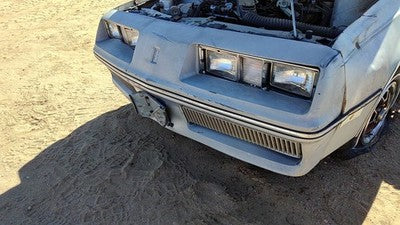 1982-1983 Oldsmobile Firenza Front Bumper Cover Assembly Oem Silver 22520344