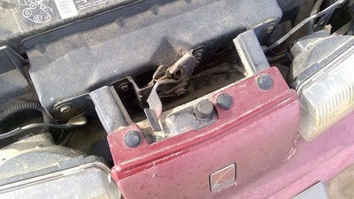 1991-1998 Saturn Sw2 Hood Latch Assembly With Bracket Oem 21124392