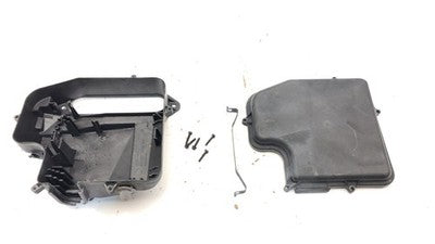 2004 Vw Passat Ecu Mount Box Bracket Lid Oem 1.8L Computer Housing 4B0906018dn