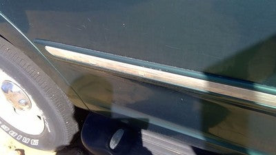 97-02 Expedition Passenger Right Rear Moulding From Door Back Trim Green Su
