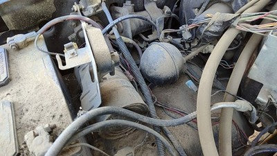 1983 Ford F150 Fuel Vapor Canister Oem Charcoal Housing