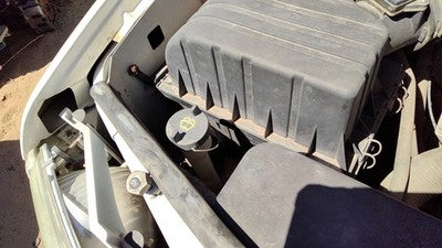 2002-05 Ford Explorer Windshield Washer Fluid Reservoir With Pump Oem Wiper Tank