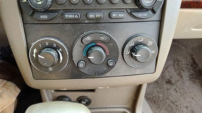 04-08 New Style Malibu Temperature Control Module In Dash Heater Ac Head Unit
