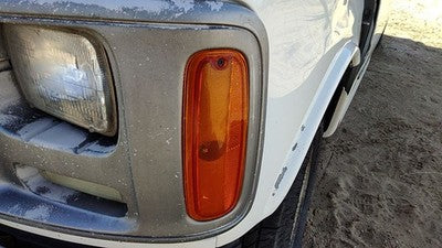 96-02 Savana Van 2500 Driver Left Front Turn Signal Light Lamp Fender Mounted