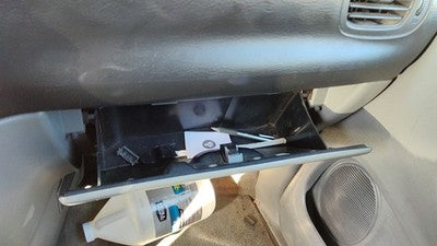 2006 Town & Country Glove Box Assembly Complete Door With Latch Oem Gray D5