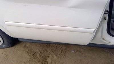 1998 Ford Taurus Passenger Right Rear Moulding From Door Back Trim Strip White