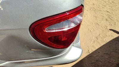 2004-2007 Chrysler Town & Country Driver Left Tail Light Brake Lamp Oem Rear