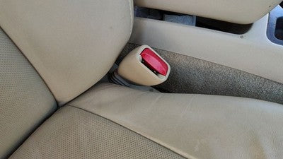 03-07 Cts Passenger Right Front Seat Belt Buckle Receiver Oem Neutral 702