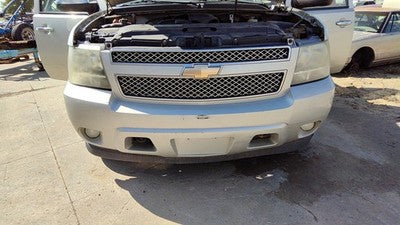 2007-2014 Chevy Tahoe Front Bumper Cover Assembly Oem Silver U726s Cracked